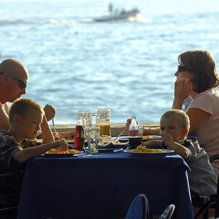Zaton Holiday Resort.11 Nin